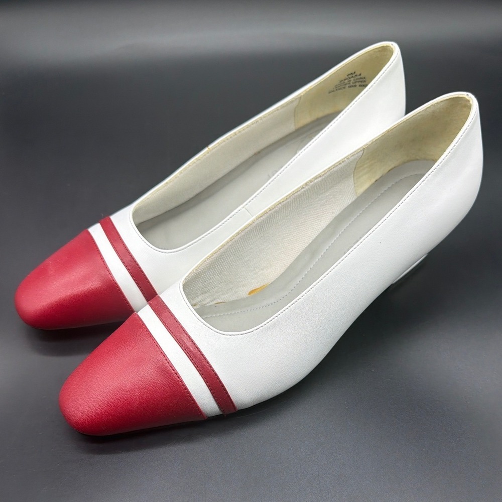 Naturalizer Womens 9M White Red Leather Cap Toe Low Block Heel Pumps 230A54